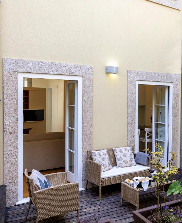 Bright Studio With Terrace بورتو المظهر الخارجي الصورة